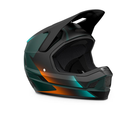 BLUEGRASS ČELADA LEGIT